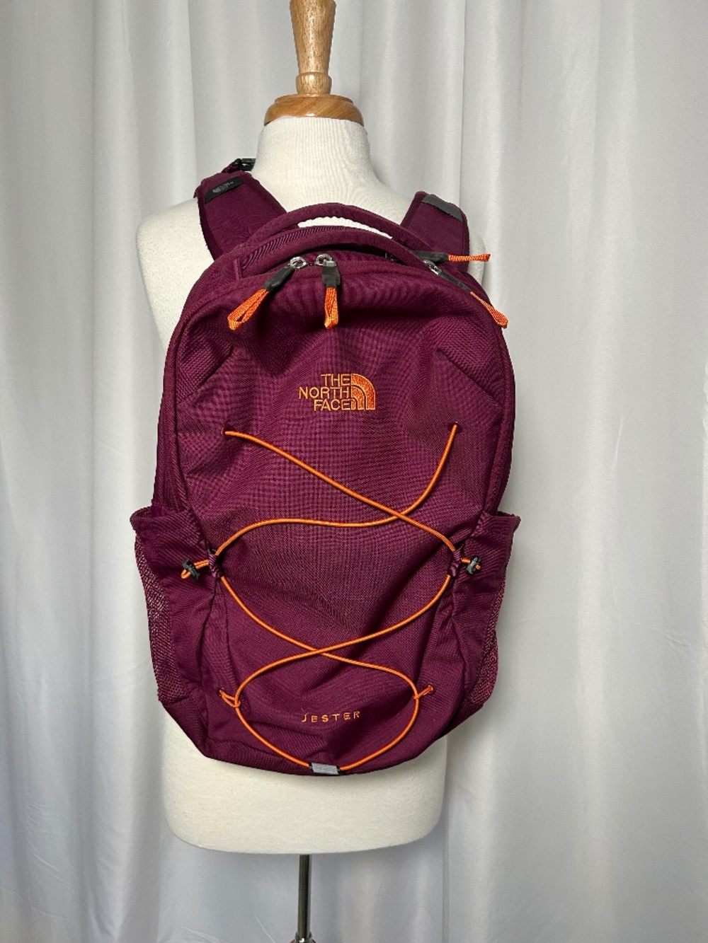 THE NORTH FACE JESTER BACKPACK IN BOYSENBERRY COLOR